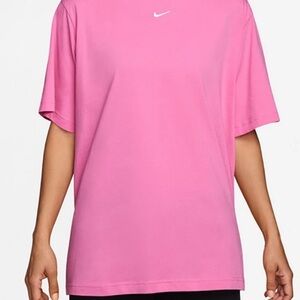 Nike Women's Oversized Boyfriend Short Sleeve Top Size M Pink